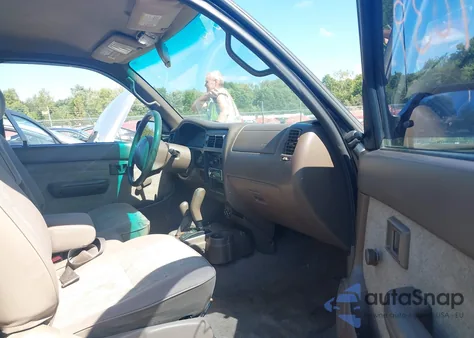 2000 Toyota Tacoma z USA, uszkodzony, nr VIN 4TAWM72N7YZ683933